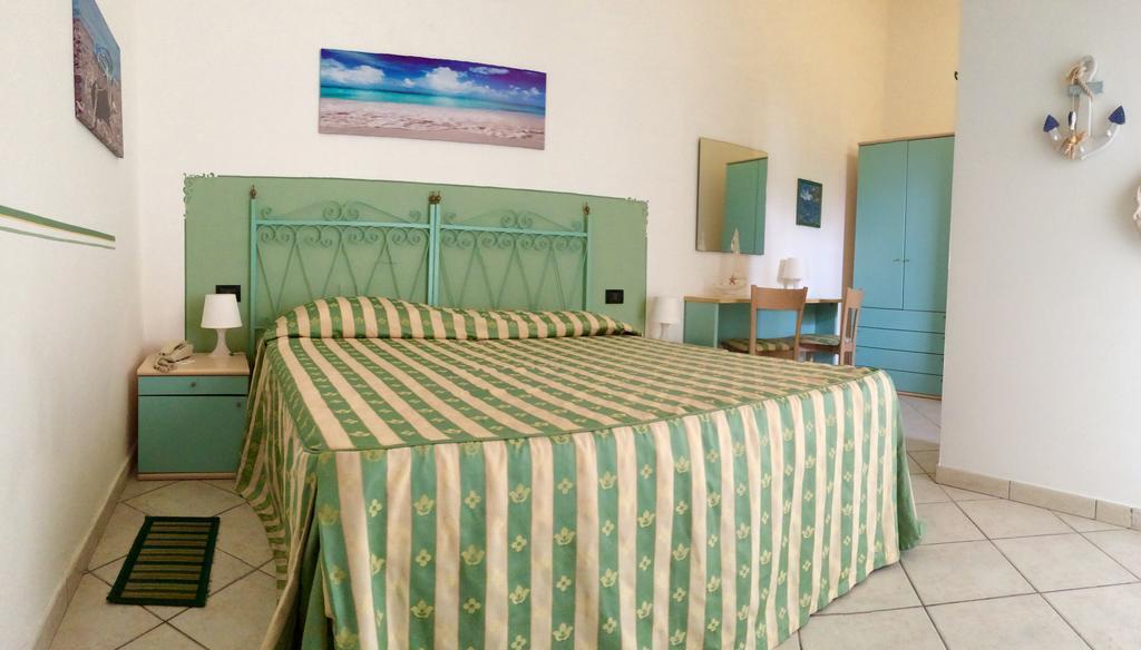 Lungomare Hotel Marina di Cecina Bagian luar foto